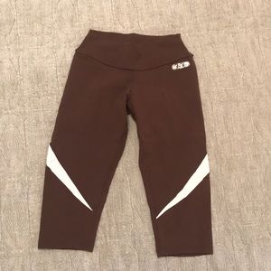 Via Brazil cropped workout leggings
